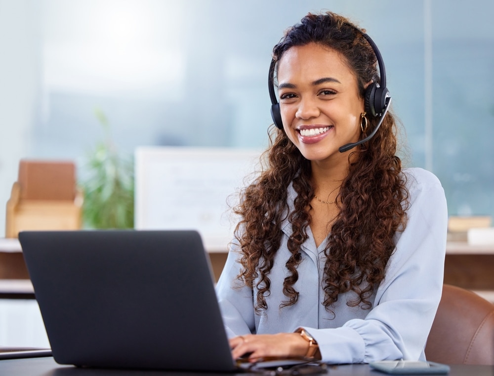 what does a virtual assistant do smiling at camera