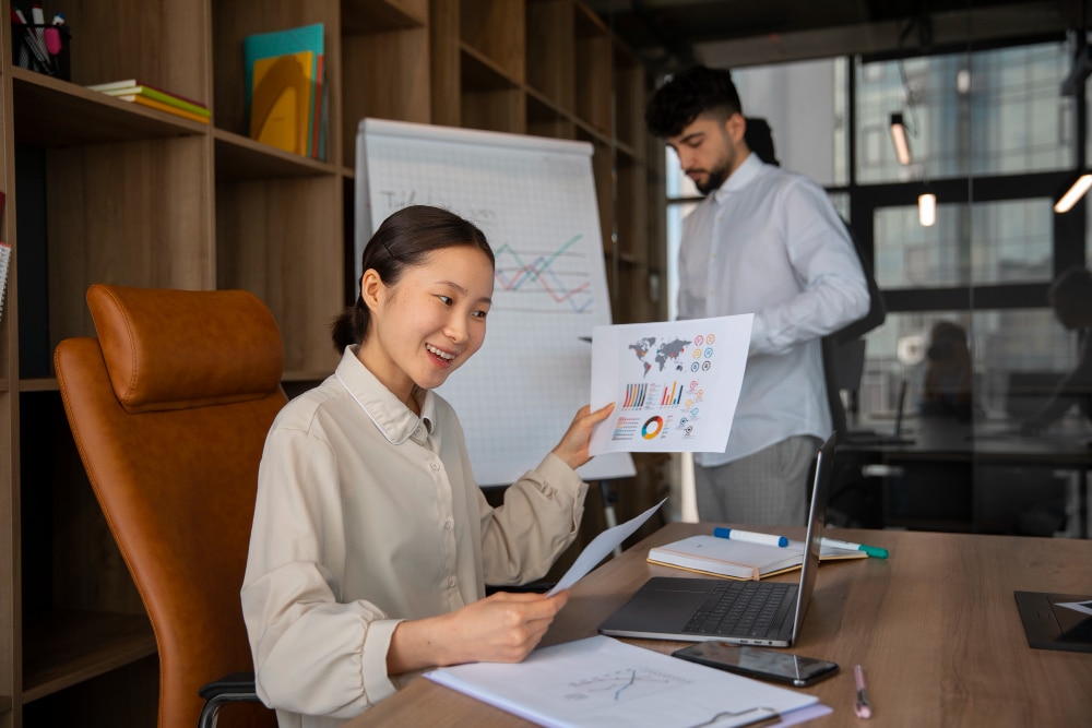 lead generation specialist woman with man in the back