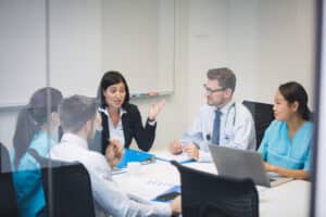 Medical Scribe Training Programs enhance teamwork in healthcare meetings
