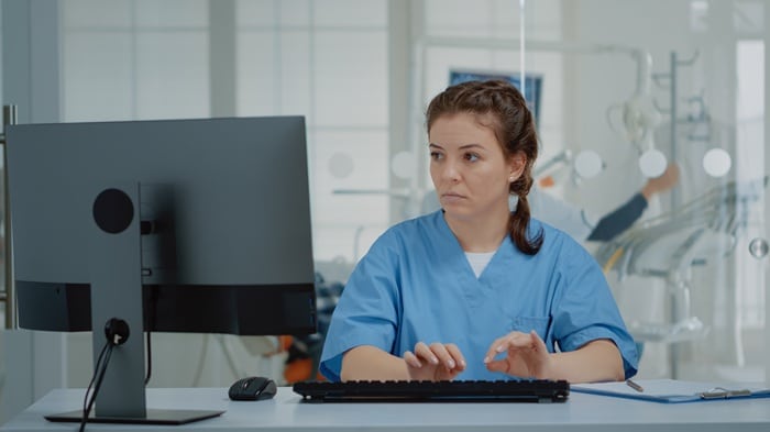 virtual assistant checking on her patient