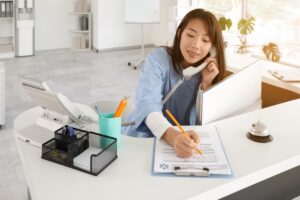 Referral intake coordinator qualifying a patient referral call for a specialty practice